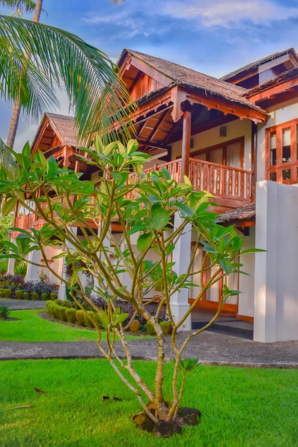 Yoma Cherry Lodge Ngapali Exterior photo